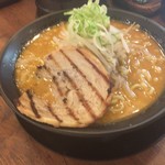 マルキン本舗 - 百年味噌ラーメン（790円）