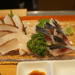 なら屋 - 刺身（タコ頭と自家製シメサバ）