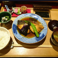 銀座米料亭 八代目儀兵衛 - 