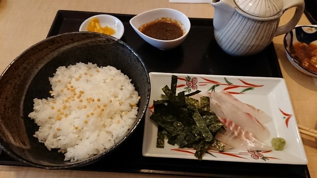 華かご ハナカゴ 箱崎宮前 魚介料理 海鮮料理 食べログ
