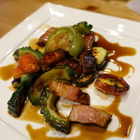 ブルーキッチン 堺筋本町店 - 夏野菜と厚切りベーコンのソテー？