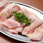 Kyou Motsunabe Horumon Shushu - 豚肉の食べ比べ