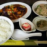 中国レストラン 雪園 - 日替りランチ  ライス