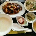 中国レストラン 雪園 - 日替りランチ  玉子粥