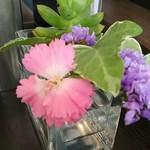 中国レストラン 雪園 - 卓上花 (生花)