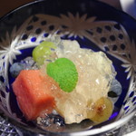 日本料理 きた川 - 水物　西瓜　シャインマスカット　桃　ブルーベリー
