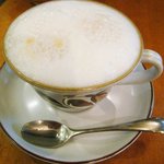 ガーデン＆クラフツ カフェ - ('11/3)カプチーノ