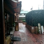 ホットケーキ つるばみ舎 - 雨の日、平日。11時すこしすぎ。先客一組。　本日総額1170円