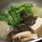 琉球ぱいなっぷるポークしゃぶしゃぶ ゆんたく×白金肉 PLATINUM MEAT 朋 - 