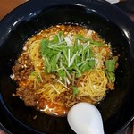 坦坦面市 - 汁なし担々面 880円