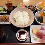 Ajishou - お昼のランチ760円