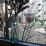 窓から　駅方面