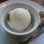 クルミドコーヒー - クルミドアイス　（小）　300円