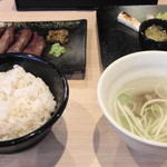 牛たん若 仙台駅東口店 - 