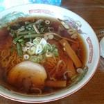 田沢旅館 - 山菜ラーメンとおにぎり