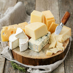 ・Assorted natural cheese: 60g