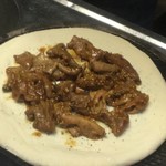 ピッザピッザピッザ - 群鬼会と平澤シェフのコラボモツ焼きピザ☆