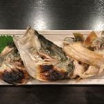 一品料理 六一 - シマアジのカマの塩焼き