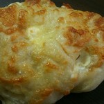 トーホーベーカリー - 塩ﾊﾟﾝﾁｰｽﾞ 259円