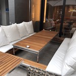 NAKAMEGURO TERRACE - テラス席　最大8名様までの大人数利用席