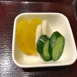 成蔵 - 付属の香の物