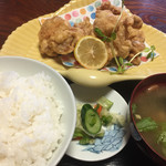 味処内海 - 鶏唐揚げ定食
