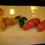 すし哲 - 大トロ＆赤貝