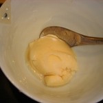 すし哲 - 季節のシャーベット（桃）