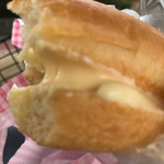 キャンディーママ - クリームたっぷり   かじった写メ（笑）