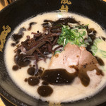 とんこつラーメン 博多風龍 - 黒マー油ON