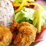 SEKAI CAFE Oshiage - ベジカラプレート