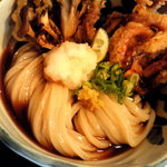 烏賊下足天、舞茸天ぶっかけ（冷）