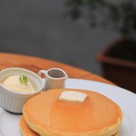 CHILLULU COFFEE - ホットケーキはクラシカル