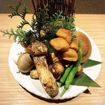 Shabuyaki Fukunoya - 松茸と旬なきのこ