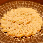 ファイ - 白桃のカルパッチョ風 ゴルゴンゾーラチーズかけ