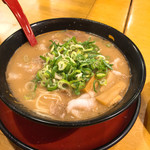 うま屋ラーメン - 特製ラーメン