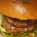 LION BURGER - 