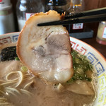 大砲ラーメン - こんなチャーシューが２枚