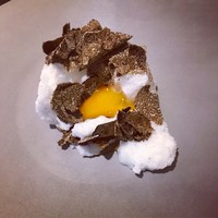ル スプートニク - トリュフ、キノコ、玉子