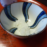 草喰 なかひがし - 炊き立てのご飯、一口