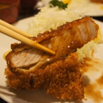 とんかつ やまいち - ソースでいただき