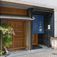 すし家 一柳 - 銀座コシミオンビルの1階