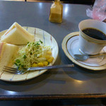 カフェノーサイド - ブレンドコーヒーとモーニングサービス
