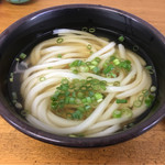 多田製麺所 - かけうどん190円とは思えない
            手間と素材の詰まった一杯