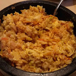 台湾料理 百味鮮 - 石鍋キムチ炒飯☆ かき混ぜたあと