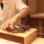 富小路 やま岸 - 安曇川の天然鮎塩焼き サツマイモ大文字焼印