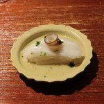 富小路 やま岸 - 低温調理の蛸と芋茎