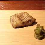 富小路 やま岸 - 氷見産ノドグロ焼き