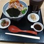 日本橋海鮮丼 つじ半 - 