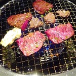 Nikugyuu Zushi Shabu Yakiniku Ni Tasu Kyuu - 